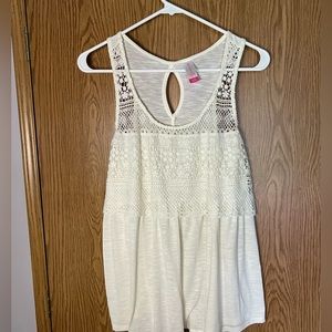 White tank top XL